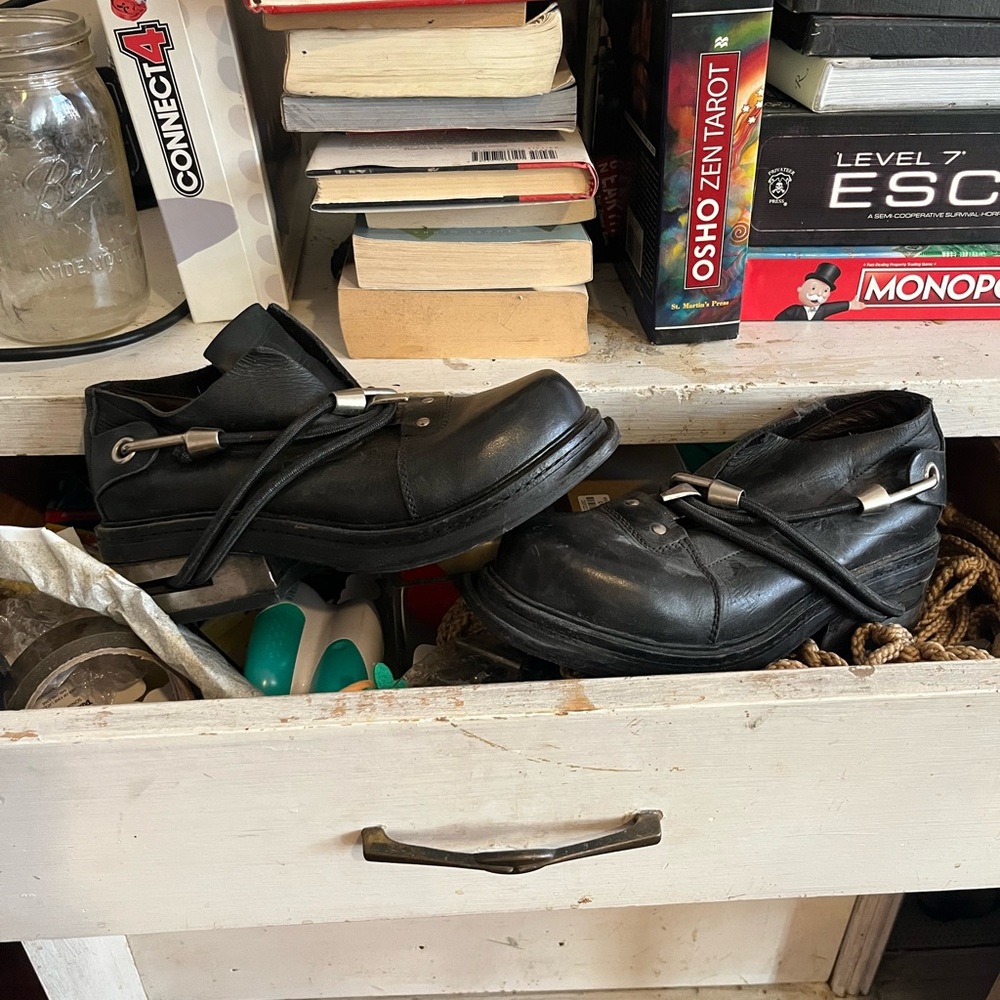 Dirk Bikkembergs low top. Women’s size 39.5